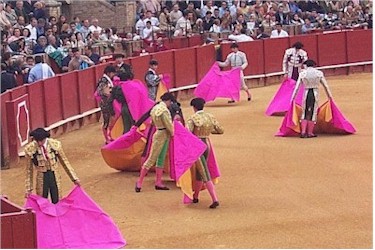 Matadors.jpg (41011 bytes)